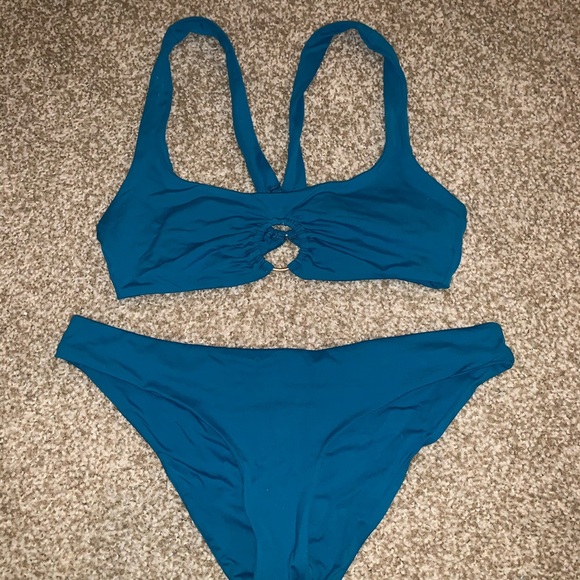 L*space Bikini - Picture 5 of 8